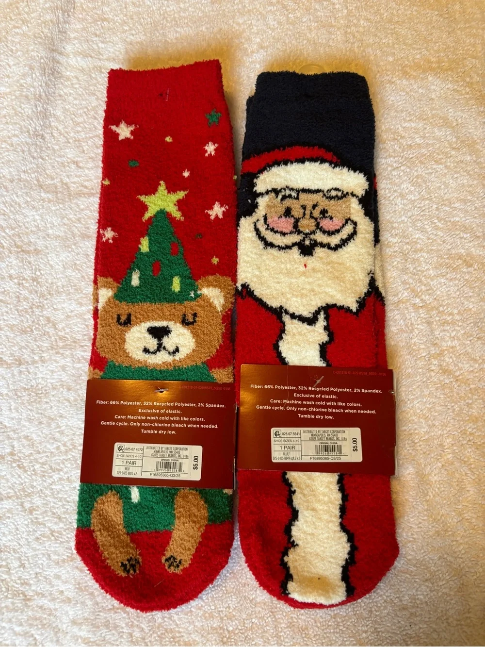 Wondershop Women's Red & Blue Holiday Super Soft Crew Socks - Santa & Bear NEW